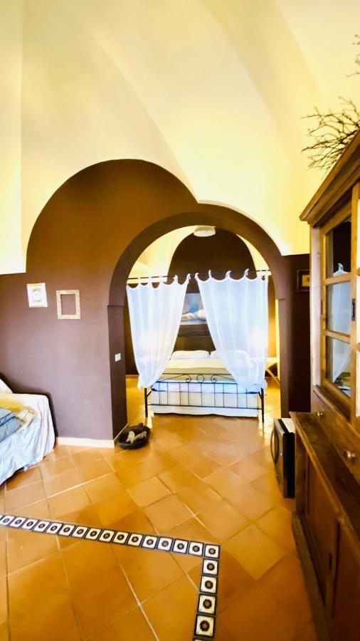 Tgi Dammusi Preziosi Apartment Scauri  ภายนอก รูปภาพ