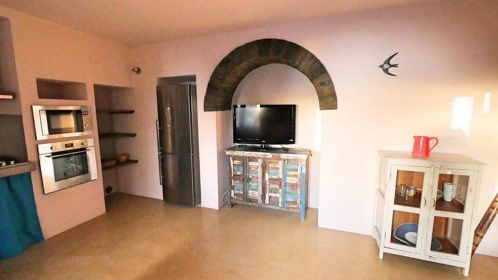 Tgi Dammusi Preziosi Apartment Scauri  ภายนอก รูปภาพ