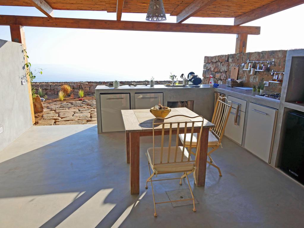 Tgi Dammusi Preziosi Apartment Scauri  ภายนอก รูปภาพ
